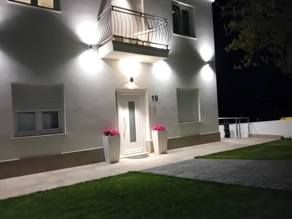 Portosantiago Boutique & Rooms Portomarin Exteriör bild